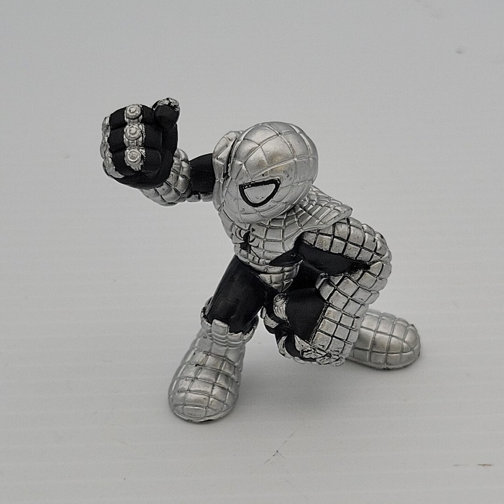 Marvel Super Hero Squad ARMORED SPIDER-MAN Black & Silver Armor Wave 12 #010